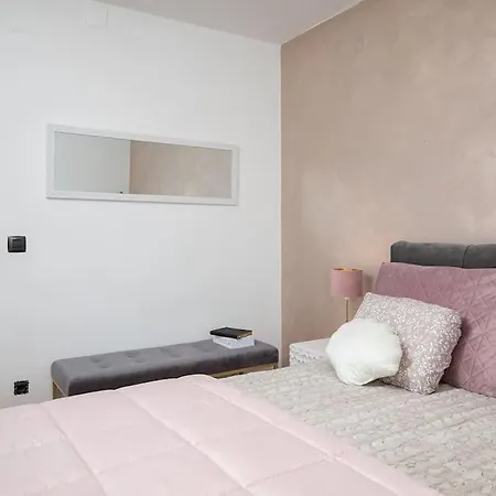 Moderan Stan U Centru Grada, Von Adelmann Apartment
